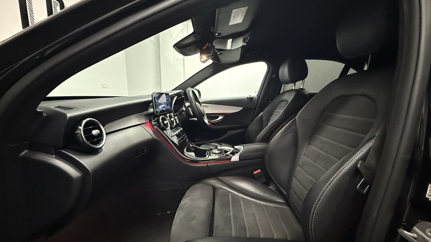 Used Mercedes-Benz C Class 2019 for sale - 78148626: Photo 20