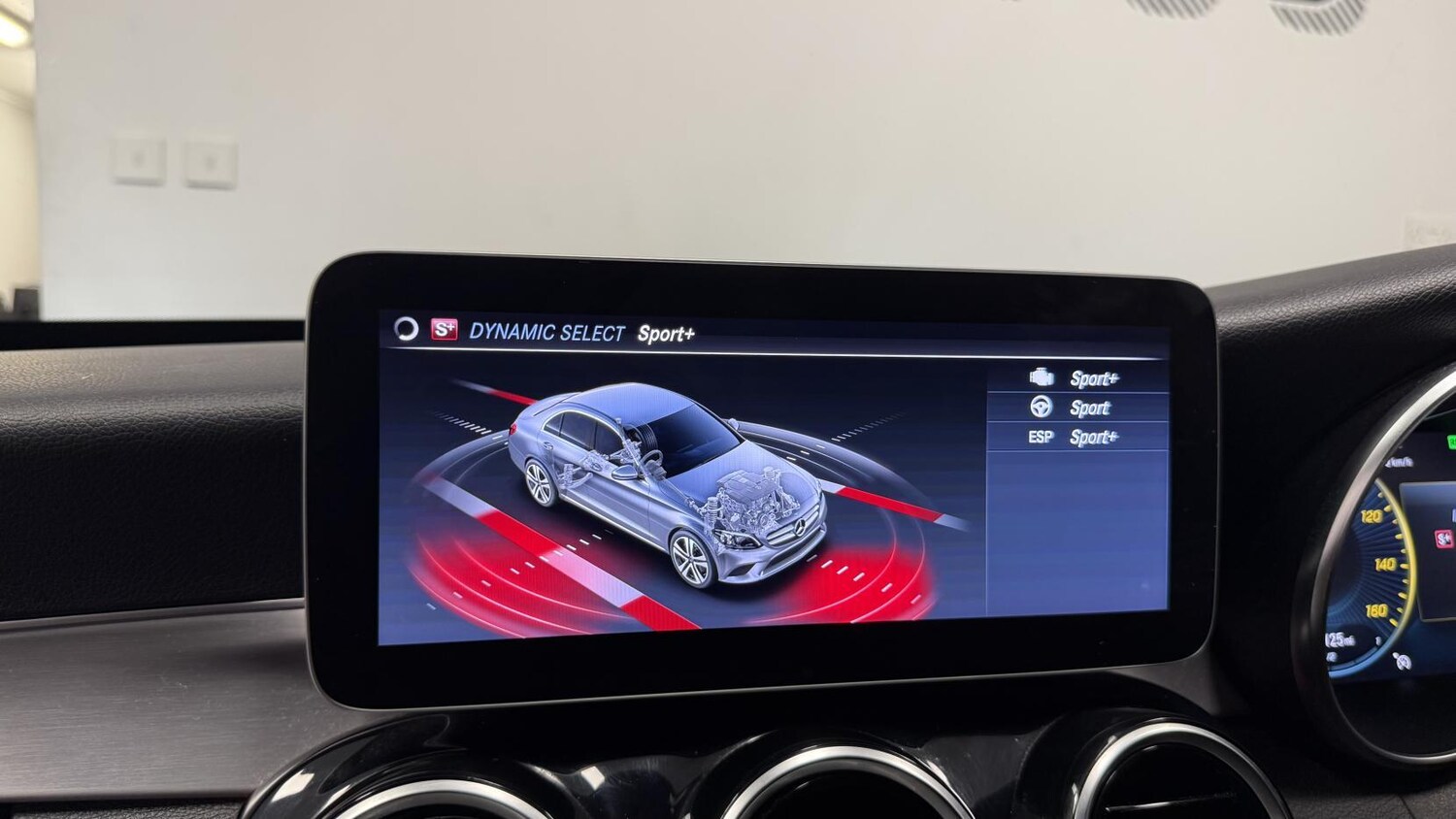 Used Mercedes-Benz C Class 2019 for sale - 78148626: Photo 34