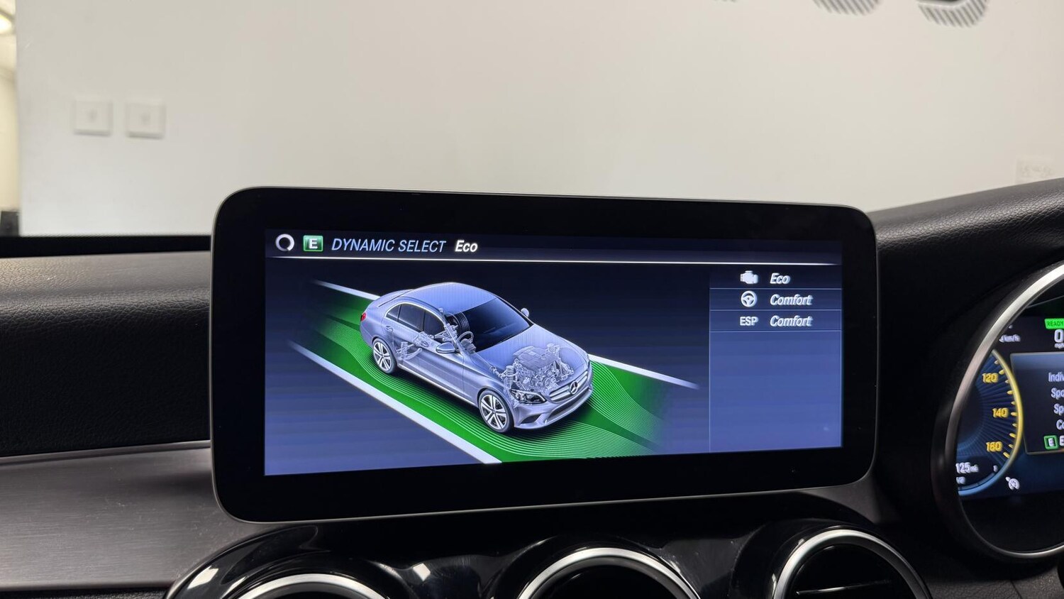 Used Mercedes-Benz C Class 2019 for sale - 78148626: Photo 38