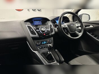 Used Ford Focus 2014 for sale - 77778699: Photo