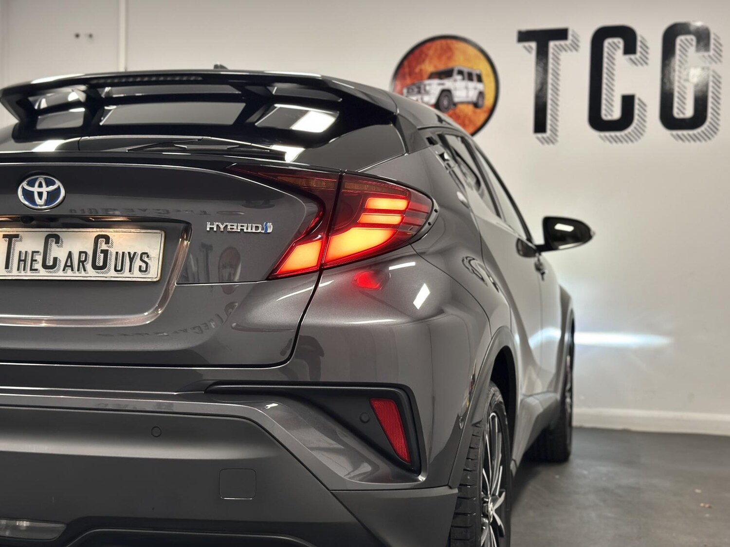 Used Toyota C-HR 2020 for sale - 77763024: Photo 14