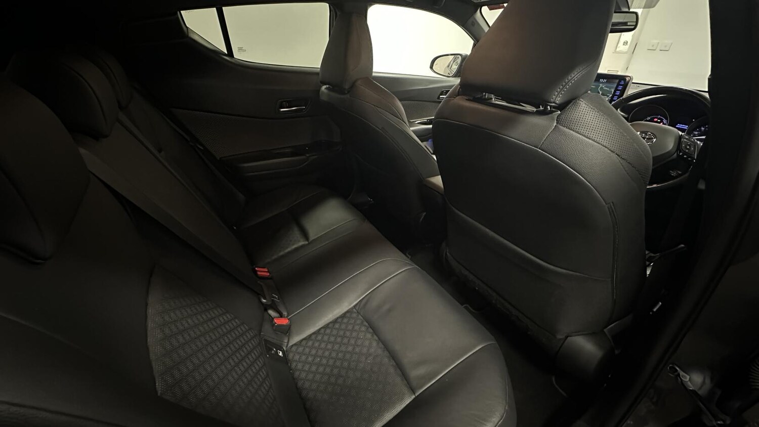 Used Toyota C-HR 2020 for sale - 77763024: Photo 22