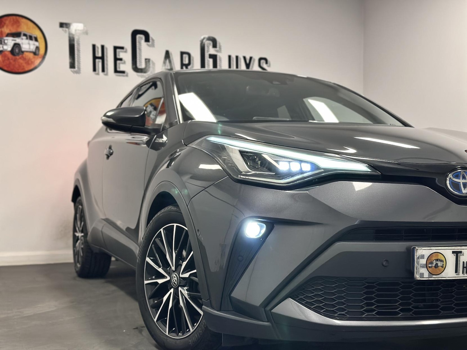 Used Toyota C-HR 2020 for sale - 77763024: Photo 5