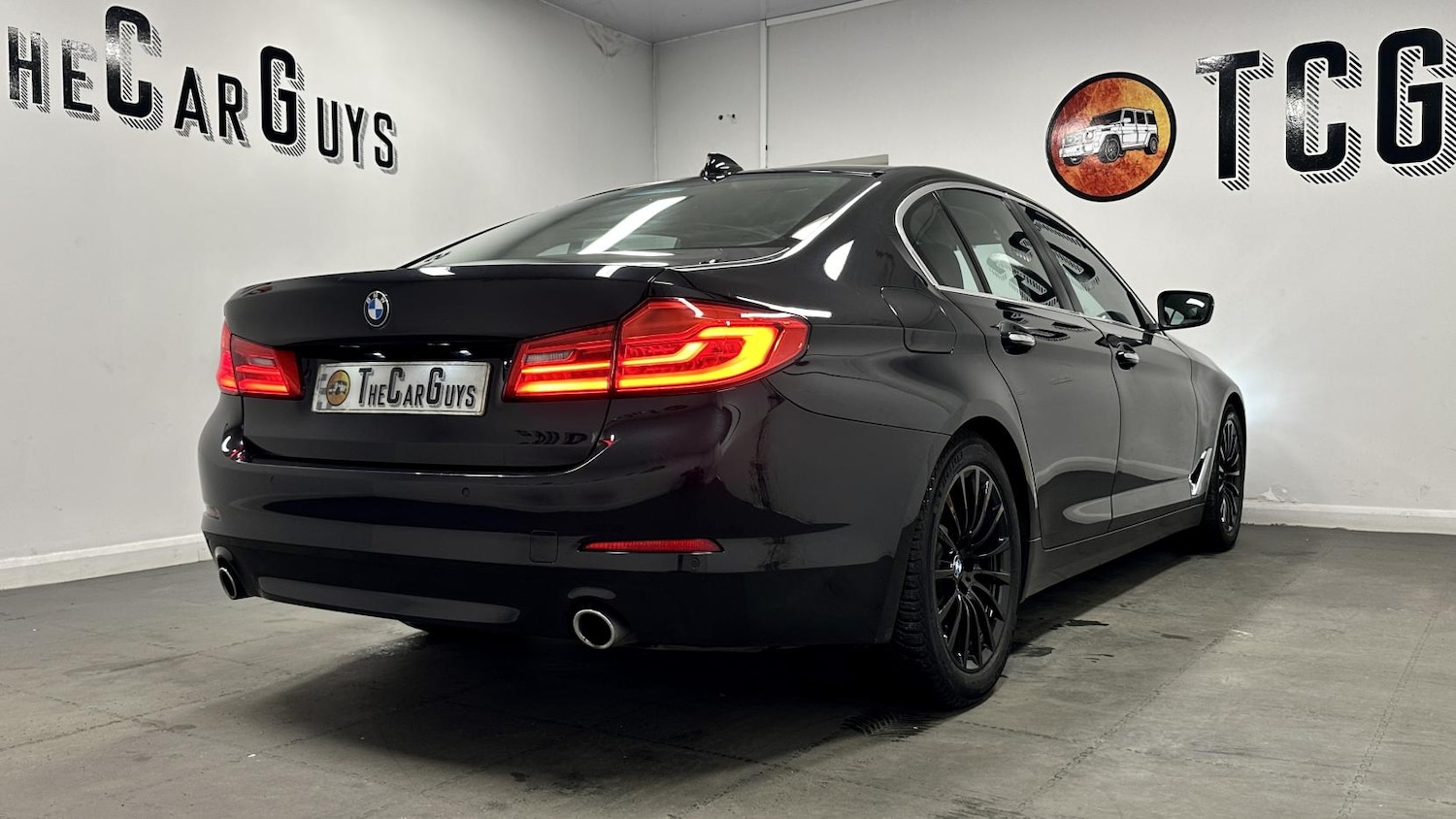 Used BMW 5 Series 2017 for sale - 77558842: Photo 11