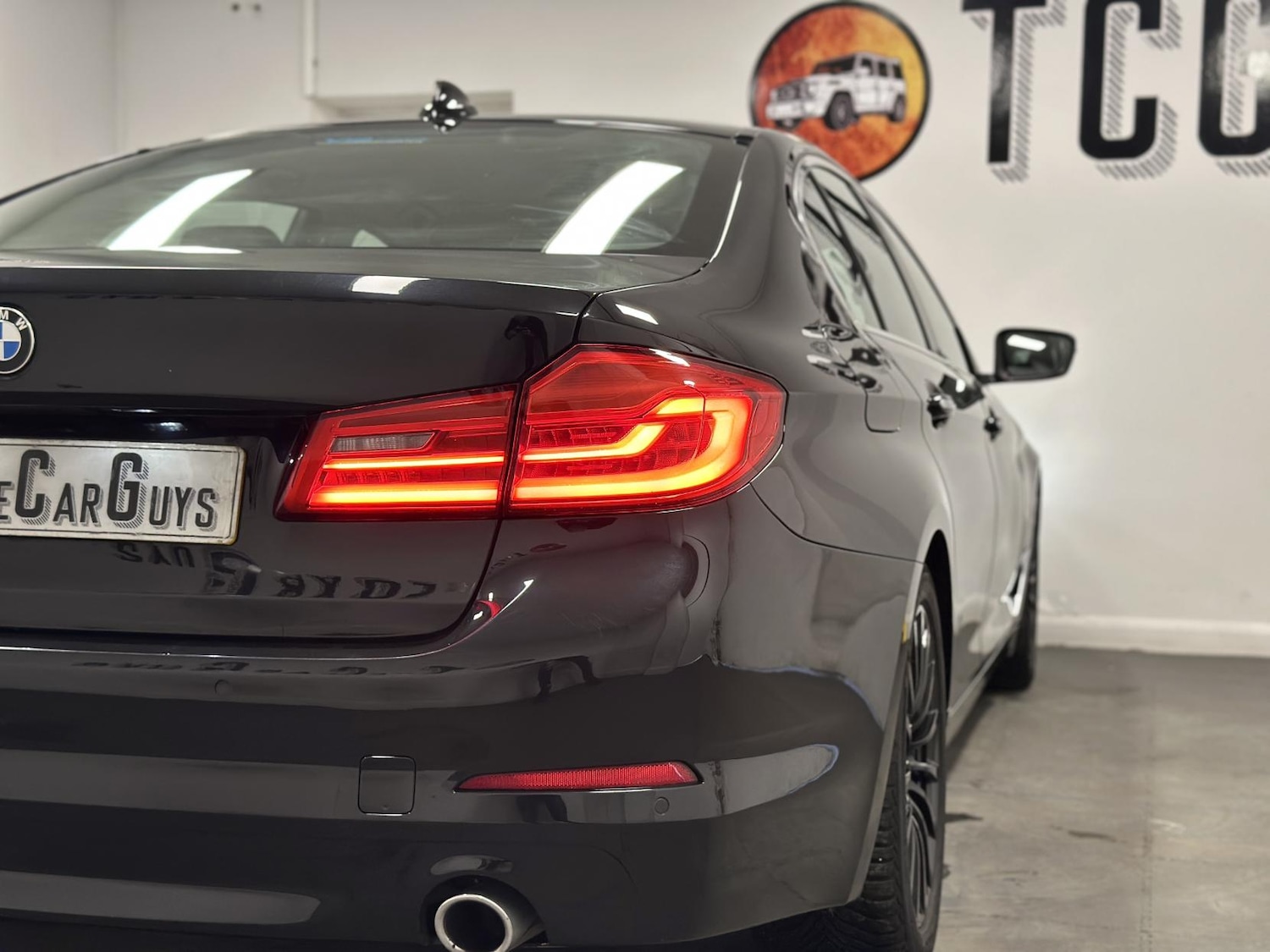 Used BMW 5 Series 2017 for sale - 77558842: Photo 13