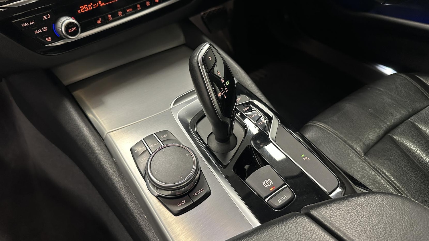 Used BMW 5 Series 2017 for sale - 77558842: Photo 21