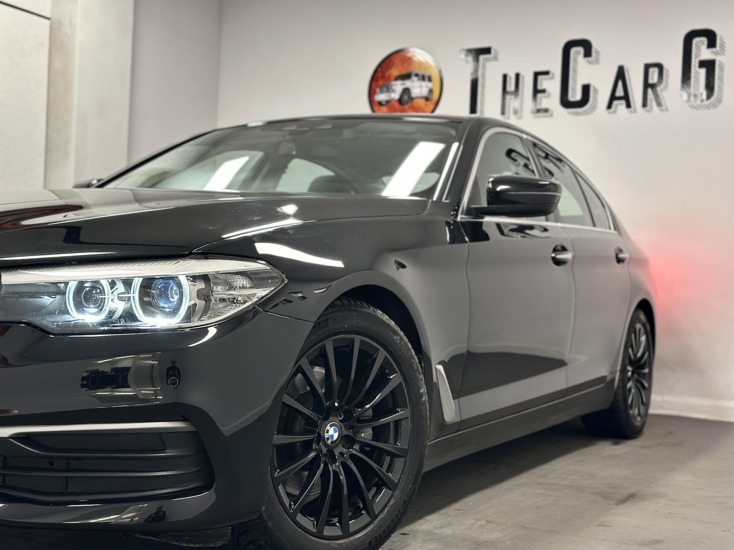 Used BMW 5 Series 2017 for sale - 77558842: Photo 4