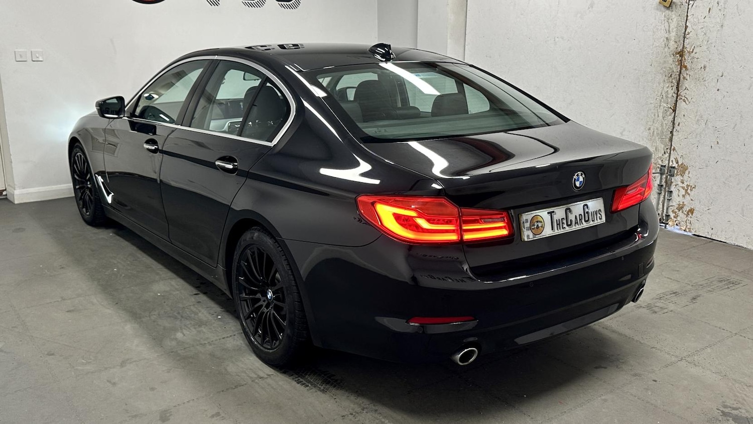 Used BMW 5 Series 2017 for sale - 77558842: Photo 9