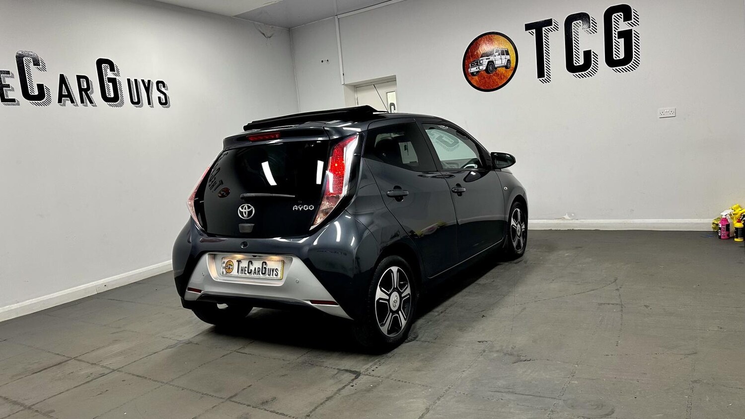 Used Toyota AYGO 2016 for sale - 77682243: Photo 17