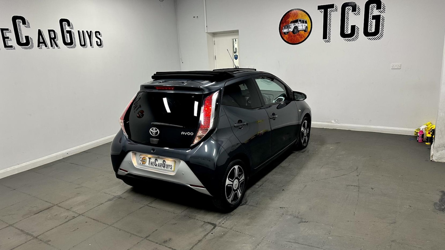 Used Toyota AYGO 2016 for sale - 77682243: Photo 18