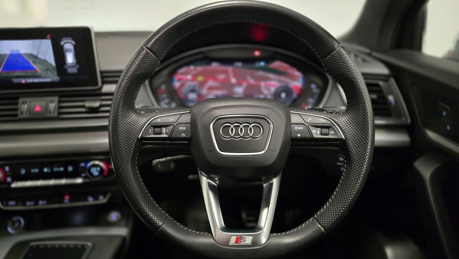 Used Audi Q5 2019 for sale - 77438787: Photo 17