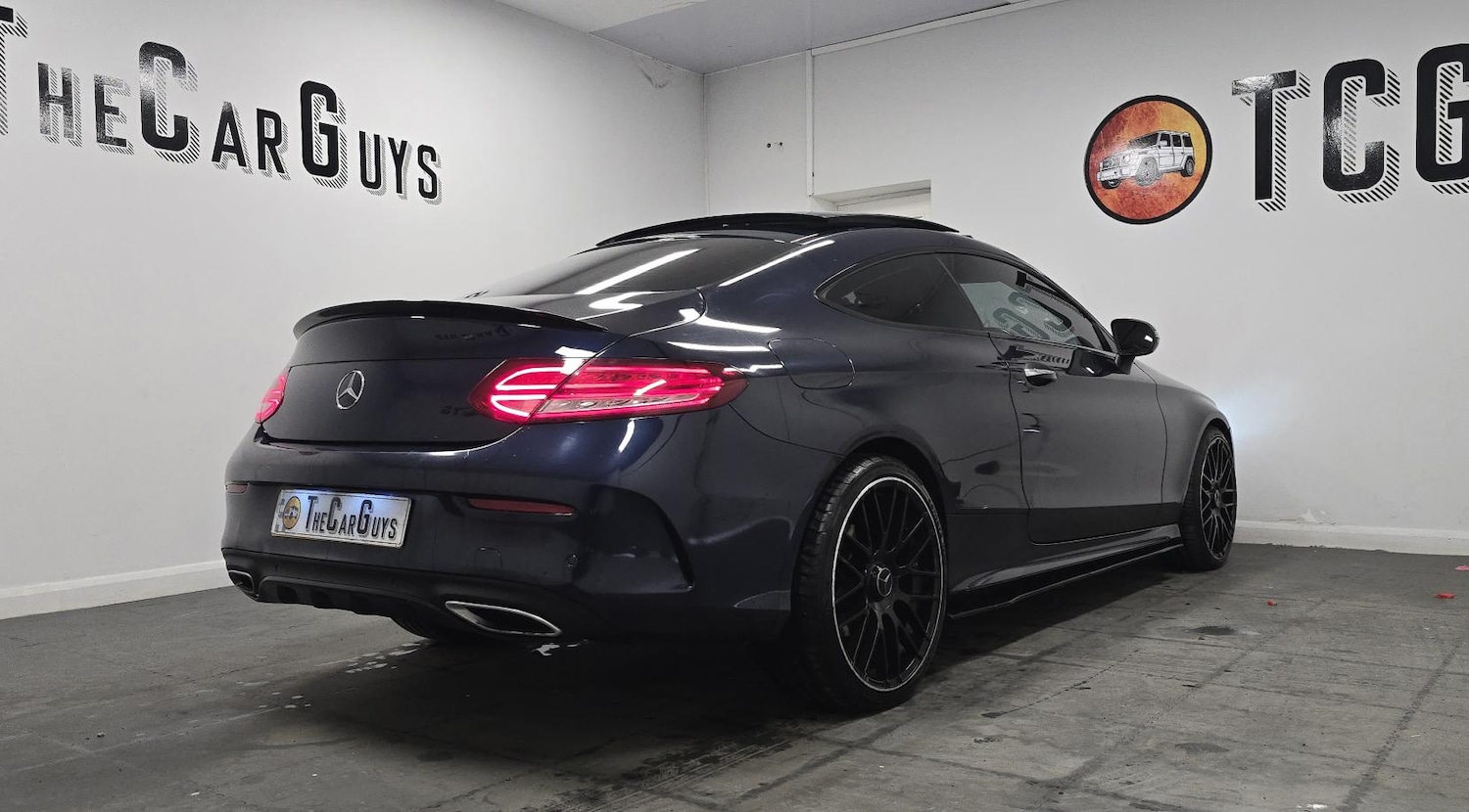 Used Mercedes-Benz C Class 2017 for sale - 77495142: Photo 4