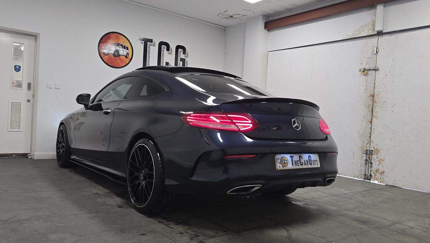 Used Mercedes-Benz C Class 2017 for sale - 77495142: Photo 6