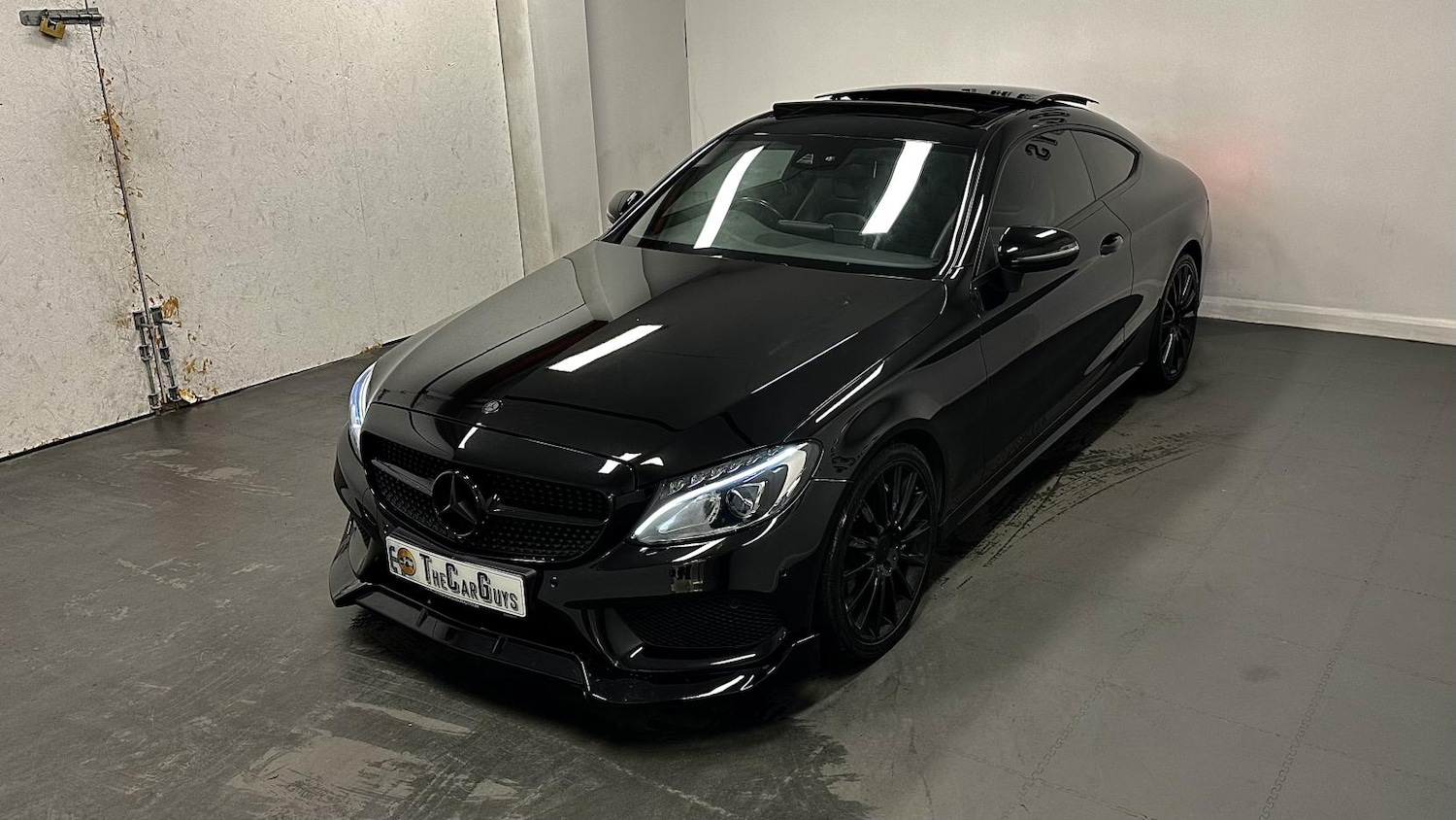 Used Mercedes-Benz C Class 2018 for sale - 77109982: Photo 8