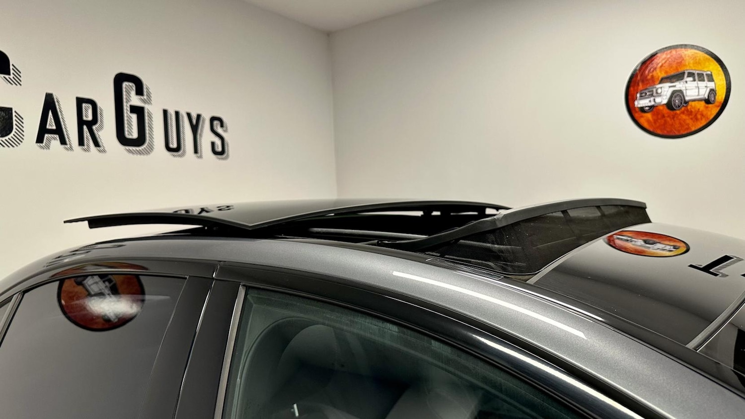 Used Mercedes-Benz E Class 2017 for sale - 77941612: Photo 3