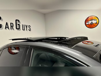 Used Mercedes-Benz E Class 2017 for sale - 77941612: Photo