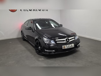 Used Mercedes-Benz C Class 2015 for sale - 79448596: Photo