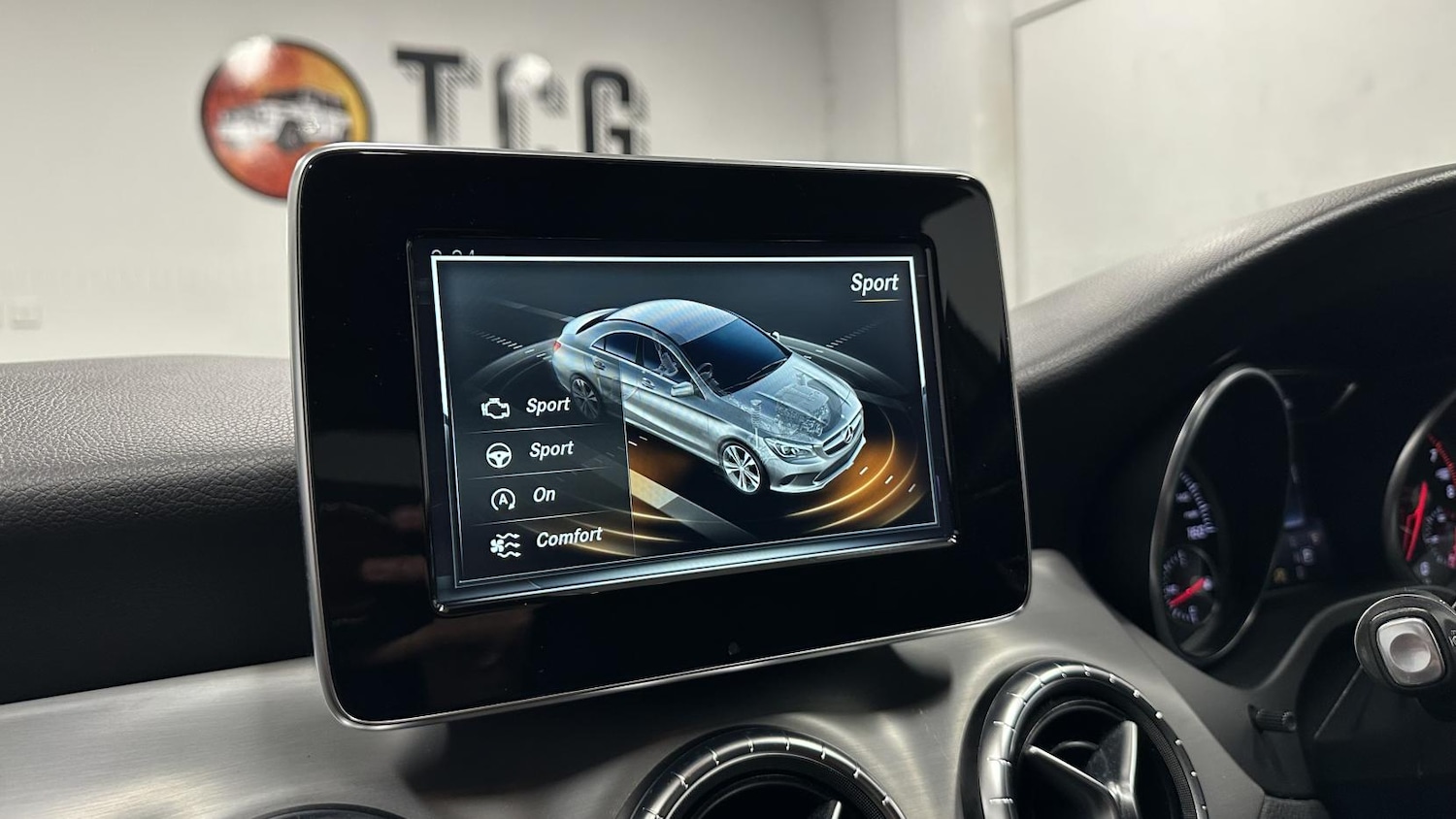 Used Mercedes-Benz CLA 2017 for sale - 77304015: Photo 36