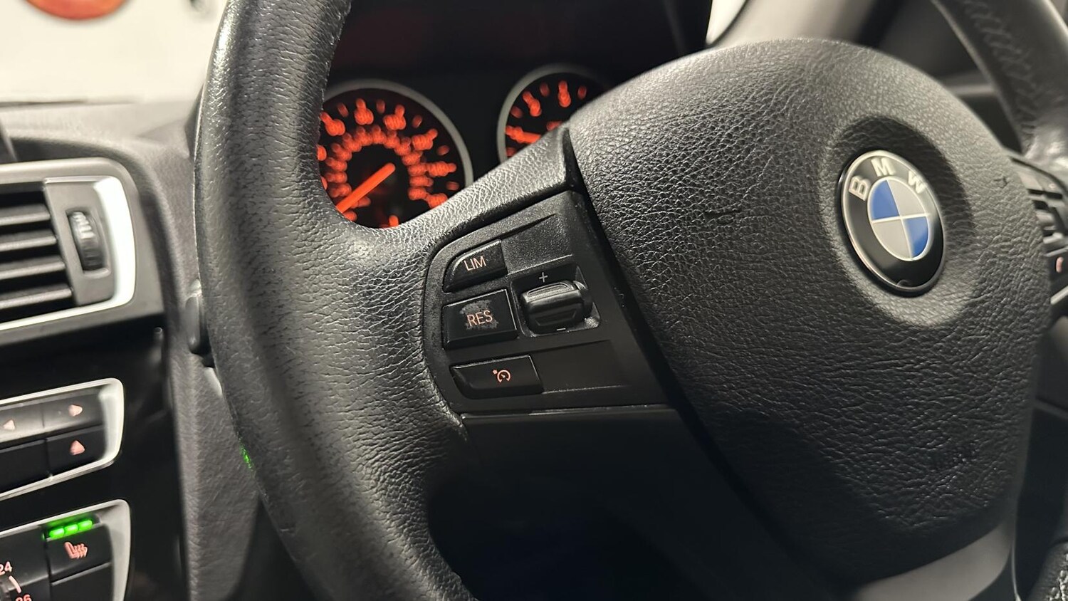 Used BMW 1 Series 2016 for sale - 78128927: Photo 23