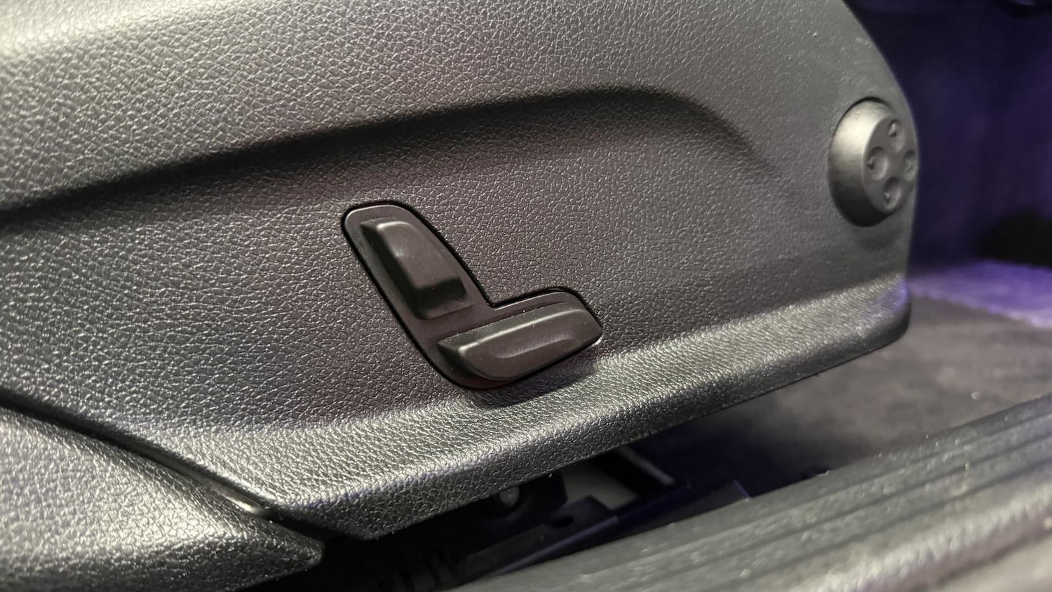 Used Mercedes-Benz C Class 2019 for sale - 77669443: Photo 12