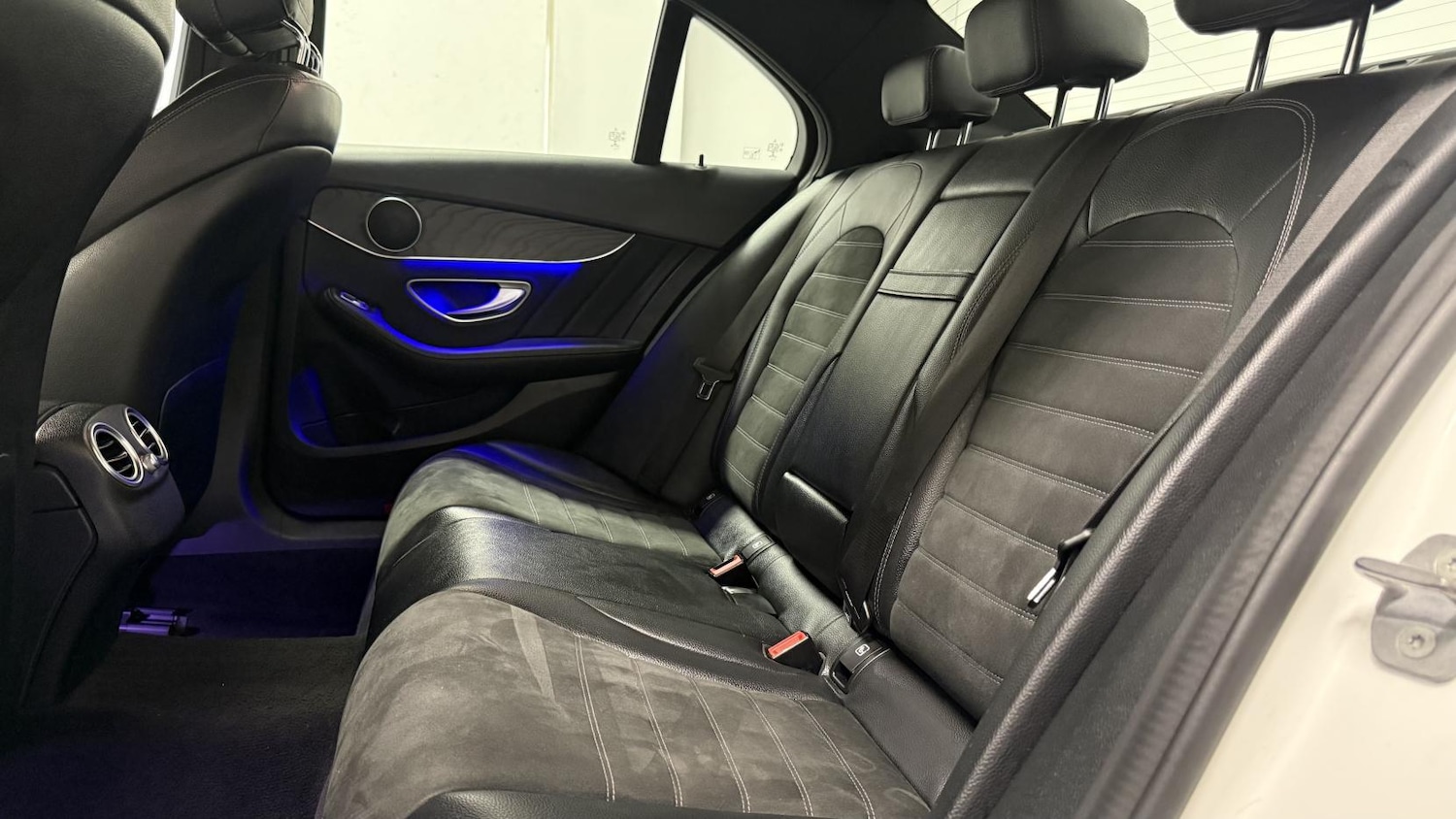 Used Mercedes-Benz C Class 2019 for sale - 77669443: Photo 14