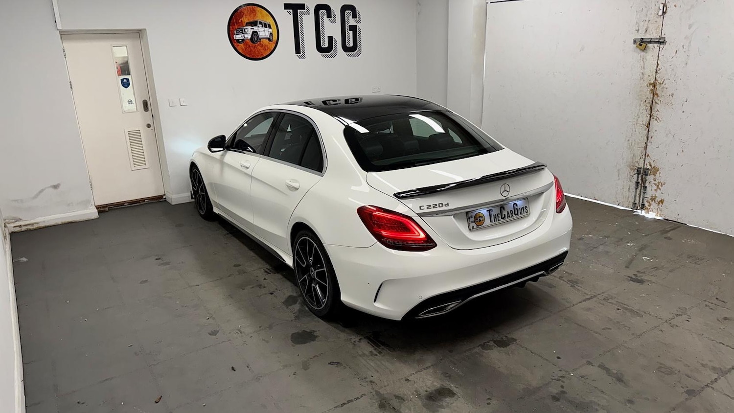 Used Mercedes-Benz C Class 2019 for sale - 77669443: Photo 20