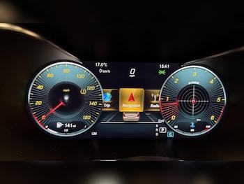 Used Mercedes-Benz C Class 2019 for sale - 77669443: Photo