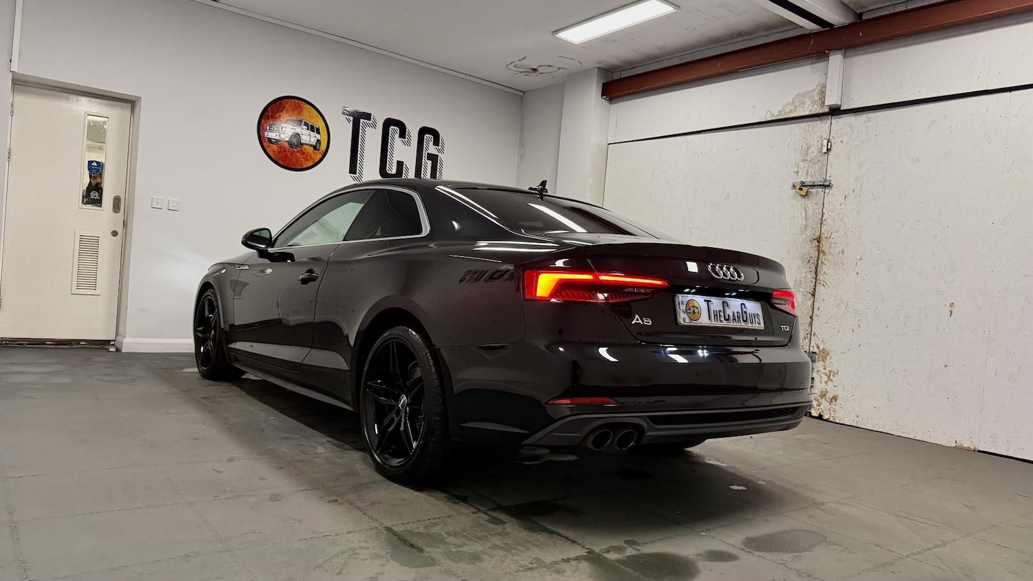 Used Audi A5 2017 for sale - 77357652: Photo 5
