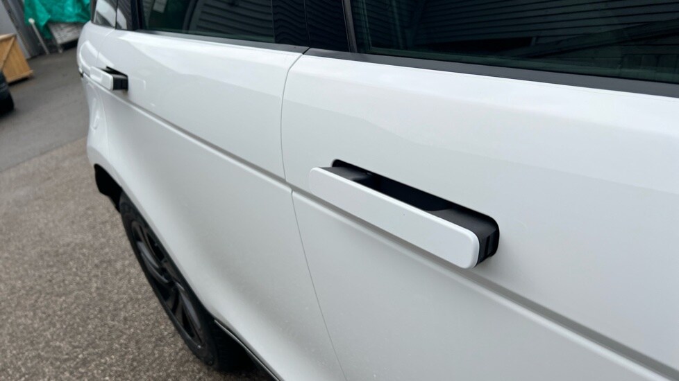 Used Land Rover Range Rover Evoque 2022 for sale - 76597900: Photo 44