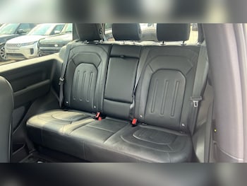 Used Land Rover Defender 2021 for sale - 75554329: Photo