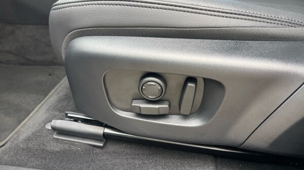 Used Land Rover Range Rover Evoque 2025 for sale - 75534334: Photo 23