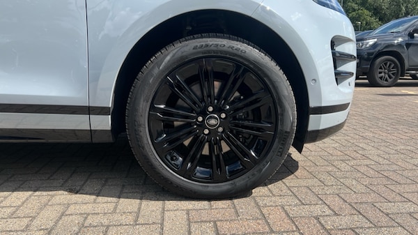 Used Land Rover Range Rover Evoque 2025 for sale - 75534334: Photo 8
