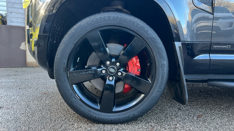 Used Land Rover Defender 2022 for sale - 76691457: Photo 32