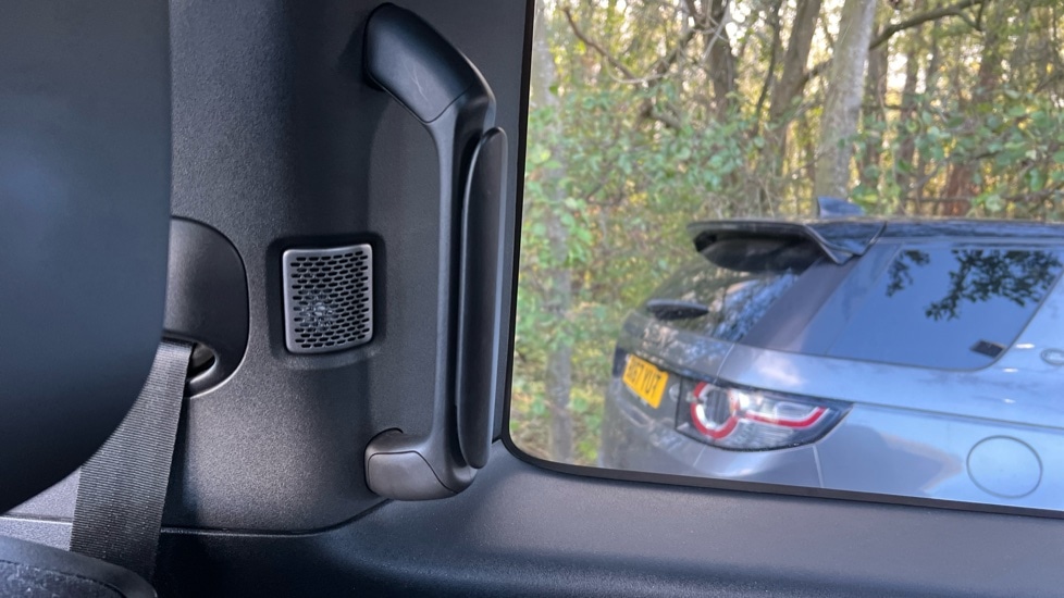 Used Land Rover Defender 2022 for sale - 76691457: Photo 44