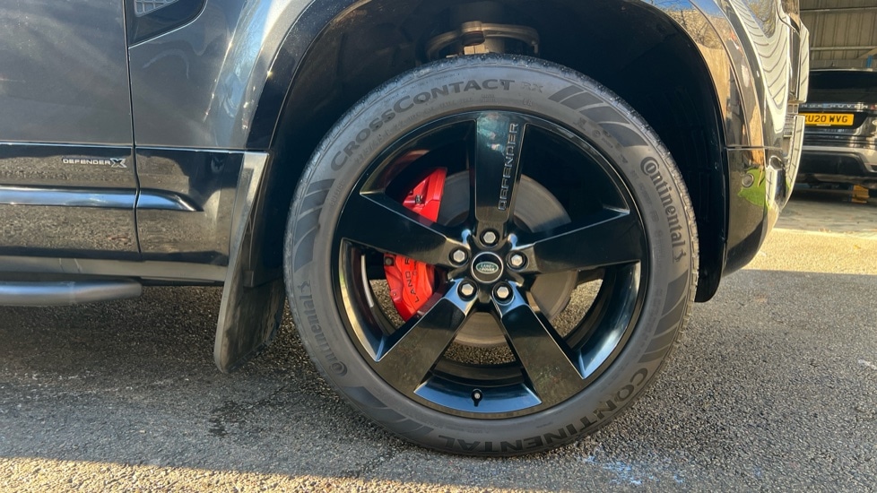 Used Land Rover Defender 2022 for sale - 76691457: Photo 8