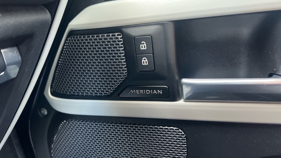 Used Land Rover Defender 2022 for sale - 76587086: Photo 40