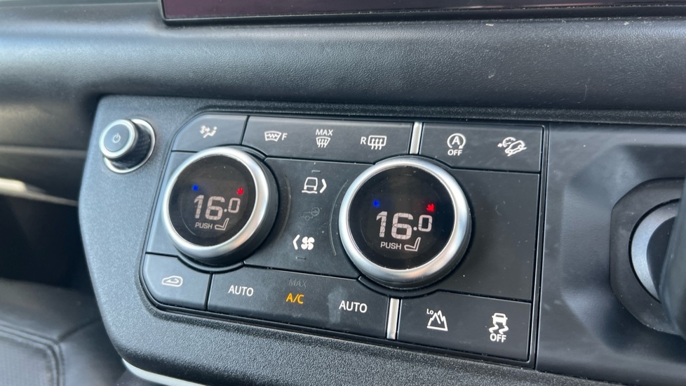 Used Land Rover Defender 2022 for sale - 76587086: Photo 49