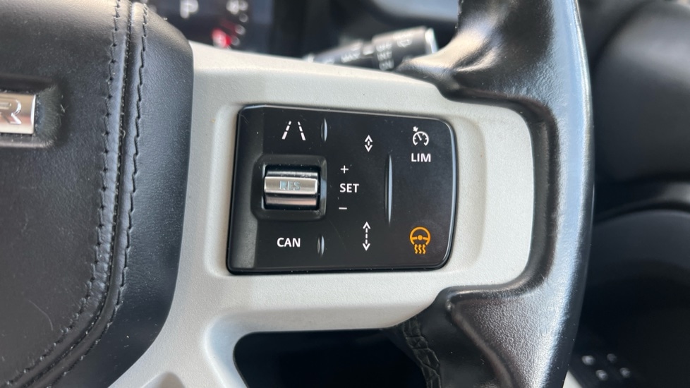 Used Land Rover Defender 2022 for sale - 76587086: Photo 55