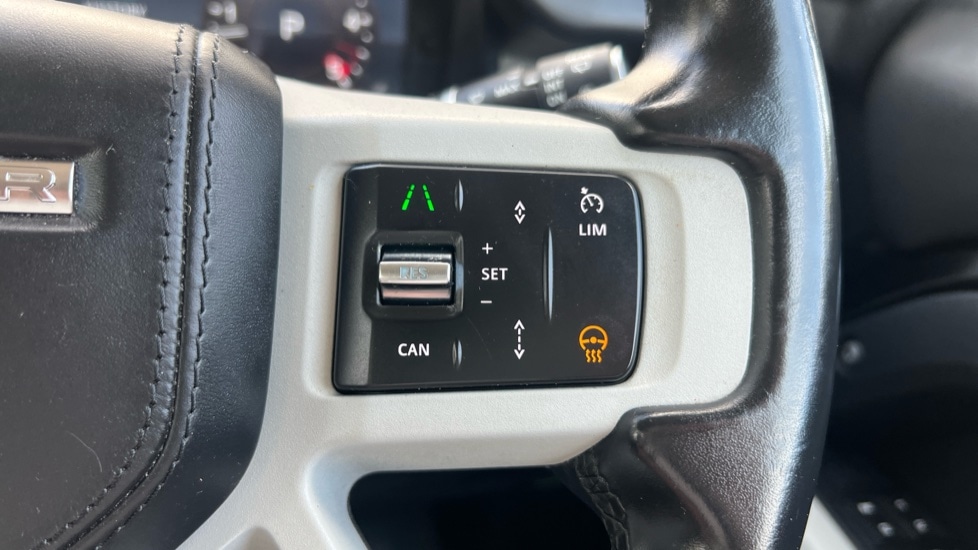 Used Land Rover Defender 2022 for sale - 76587086: Photo 58