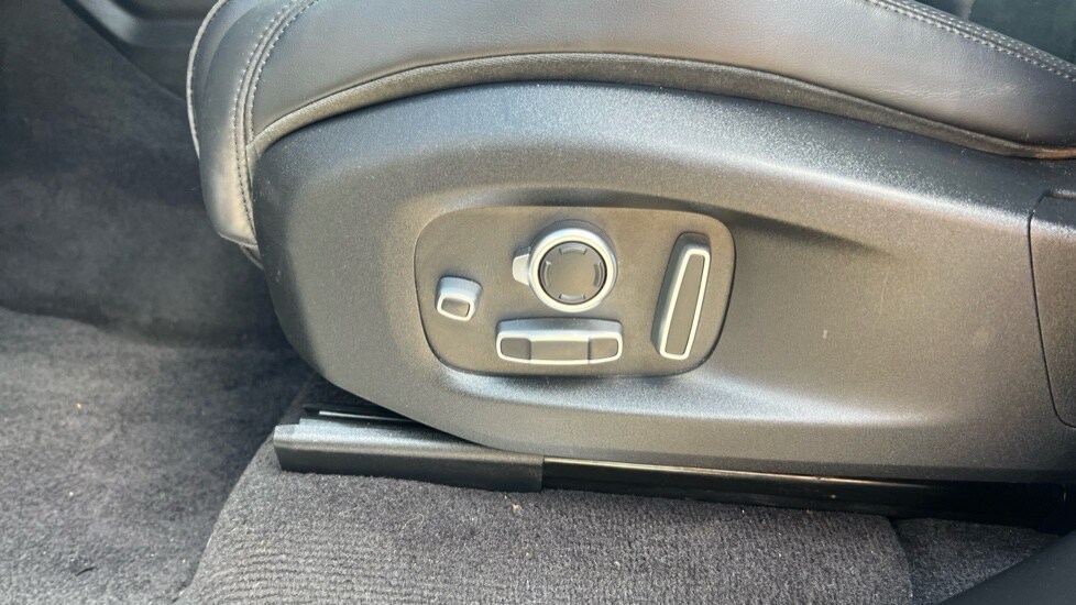 Used Land Rover Range Rover Sport 2018 for sale - 76664557: Photo 24