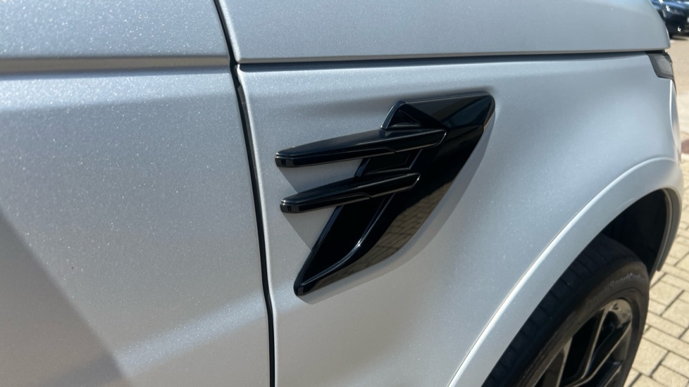 Used Land Rover Range Rover Sport 2018 for sale - 76664557: Photo 41