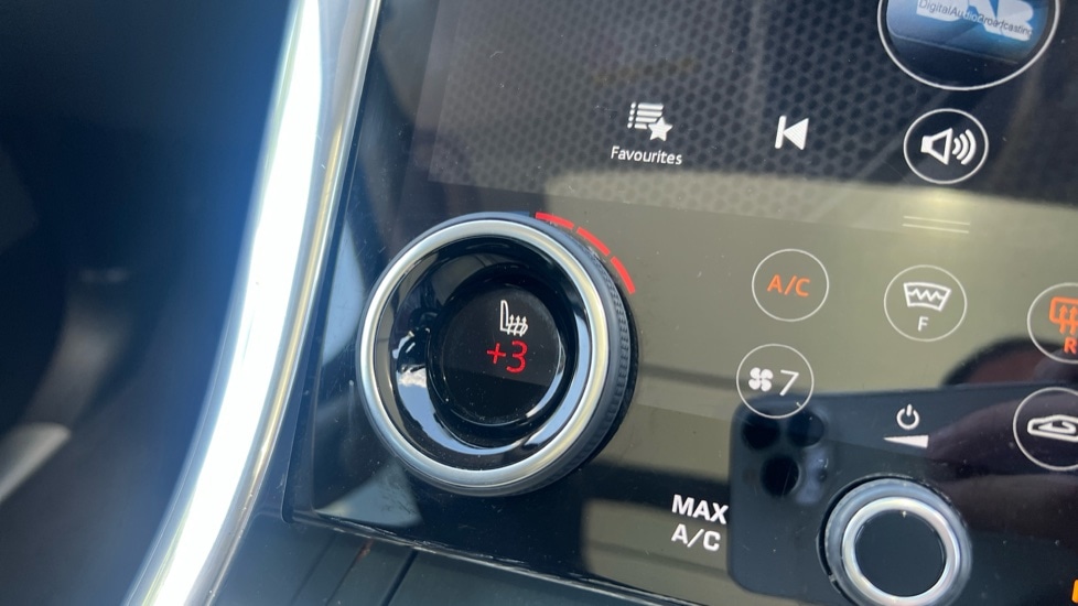 Used Land Rover Range Rover Sport 2018 for sale - 76664557: Photo 51