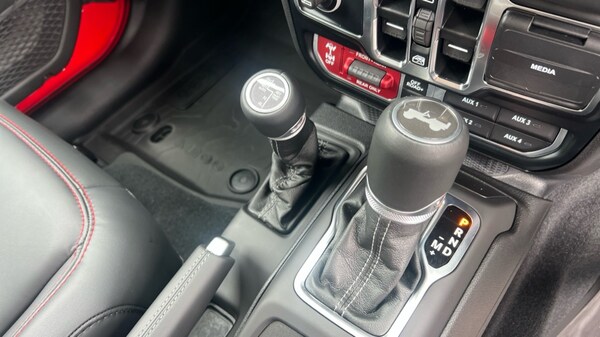 Used Jeep Wrangler 2024 for sale - 75726084: Photo 29