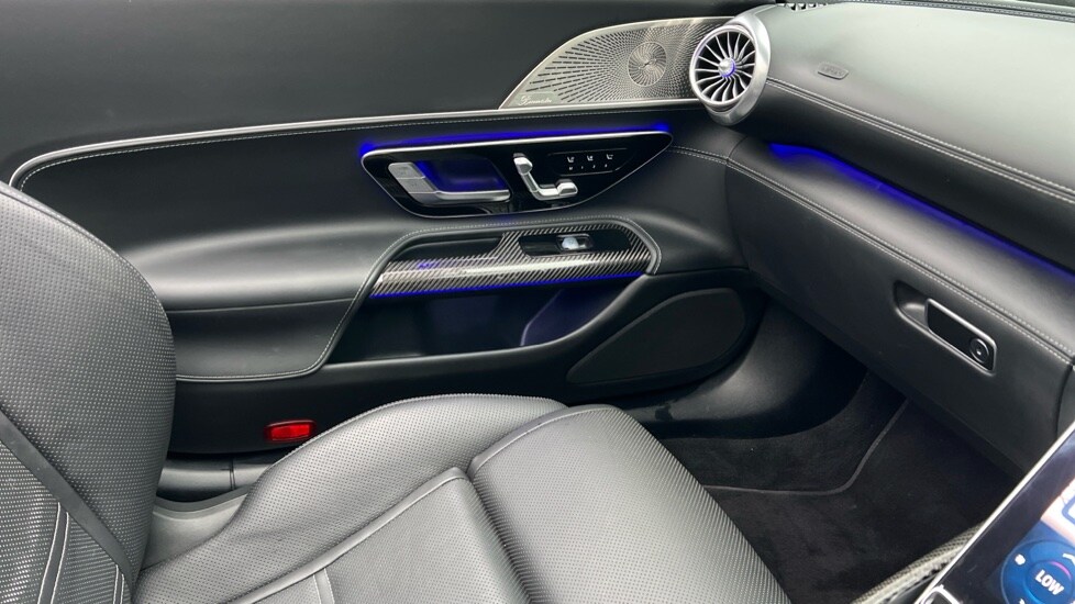 Used Mercedes-Benz SL 2022 for sale - 76652475: Photo 45