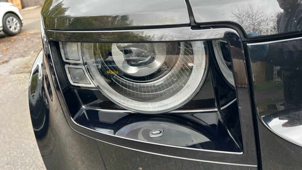 Used Land Rover Defender 2022 for sale - 76966809: Photo 17