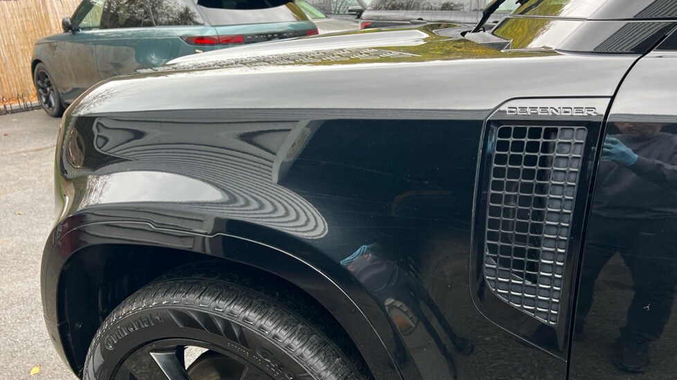 Used Land Rover Defender 2022 for sale - 76966809: Photo 20