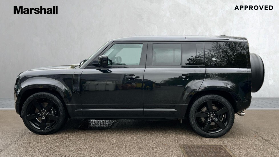 Used Land Rover Defender 2022 for sale - 76966809: Photo 26