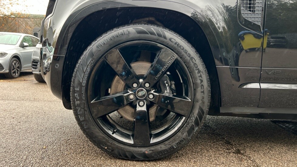 Used Land Rover Defender 2022 for sale - 76966809: Photo 31