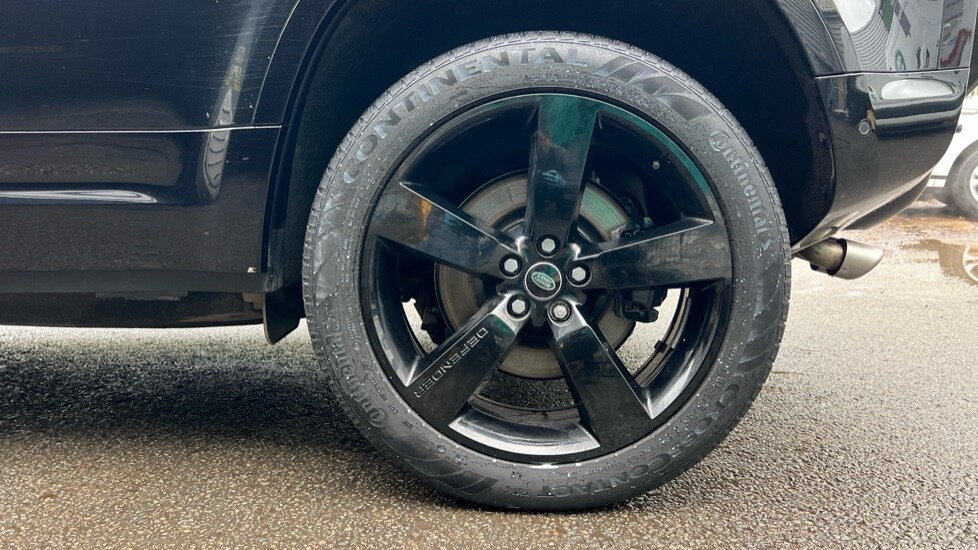 Used Land Rover Defender 2022 for sale - 76966809: Photo 33