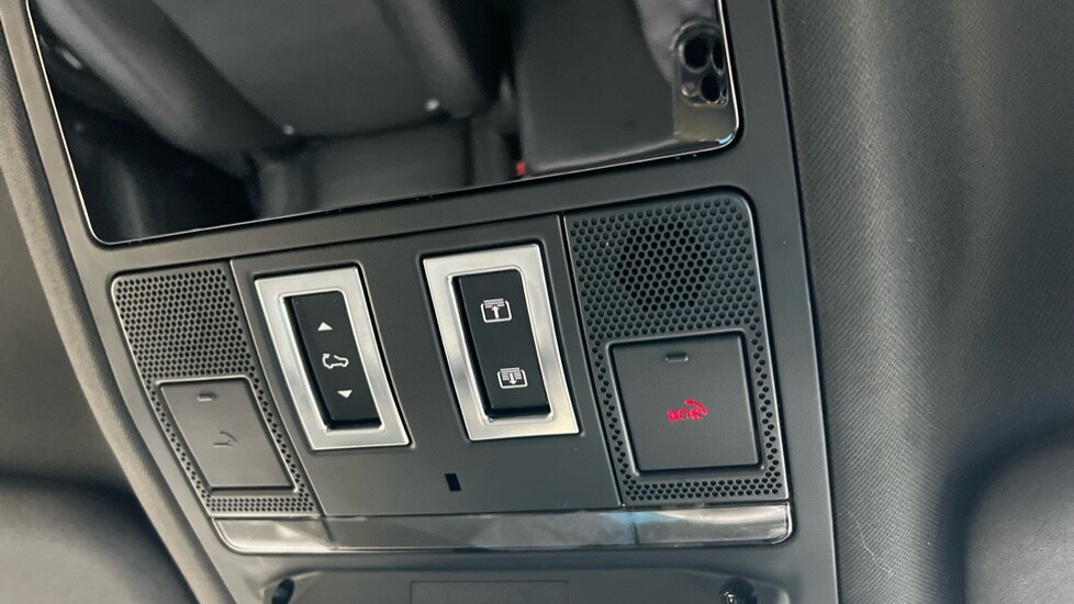 Used Land Rover Defender 2022 for sale - 76966809: Photo 39